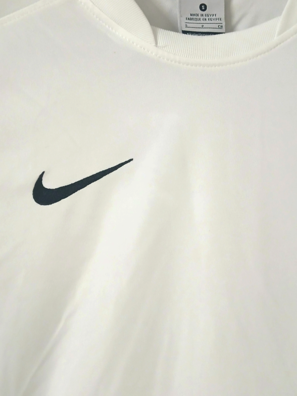 original men’s Nike brand (dryfit embroided logo round neck  t shirt)