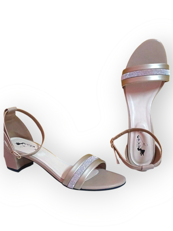 PHON HEEL SANDAL