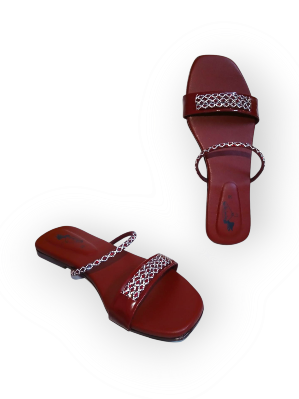 RED SILVER STRIP CHAPPAL