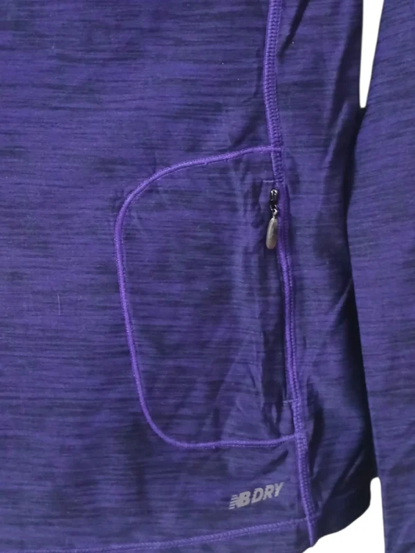 Original New Balance women t-shirt - Image 4